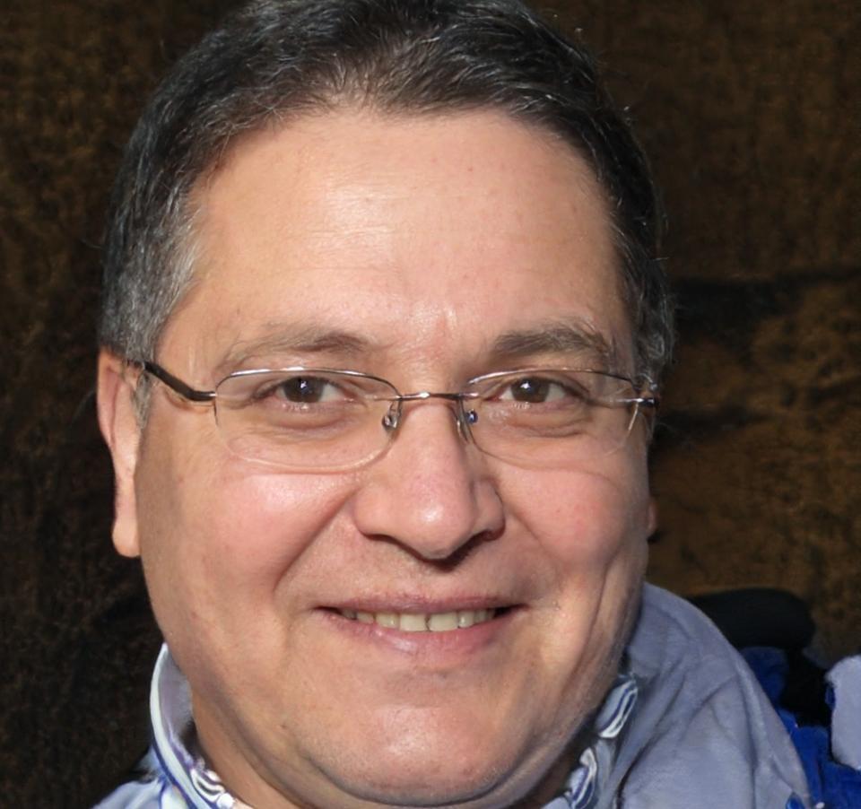 Carlos Mendoza, Director del Programa de Educación Financiera
